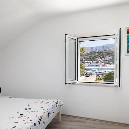 Katarina - Two-bedroom 4 Adults - Izme U Ribnjaka Street No 1 - #4